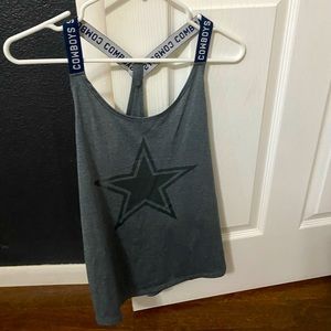 Nike women’s Dallas cowboys tank top, size large.